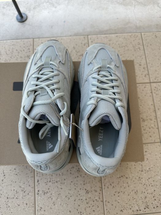 Sapatilhas Adidas Yeezy Boost 700 Salt