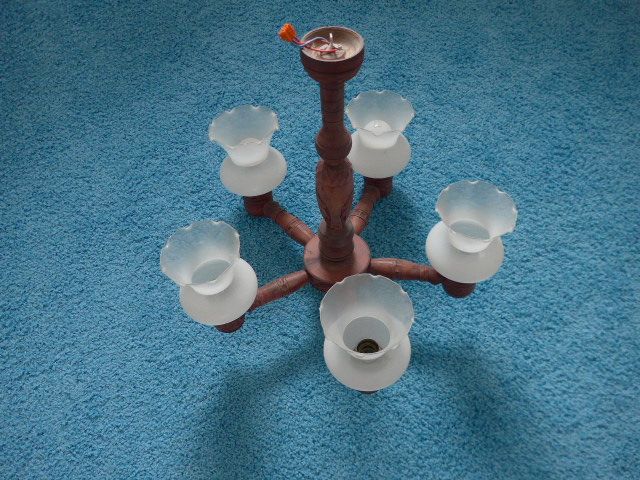 żyrandol drewniany sprzedam