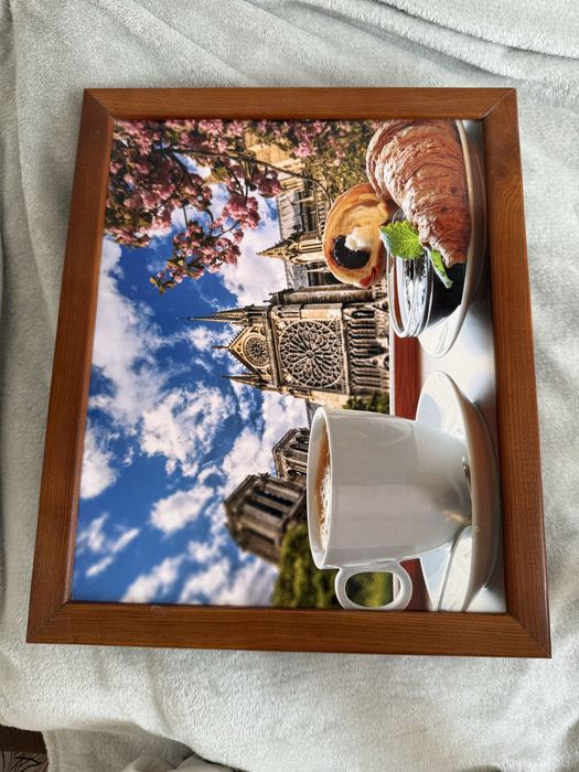 Піднос з подушкою