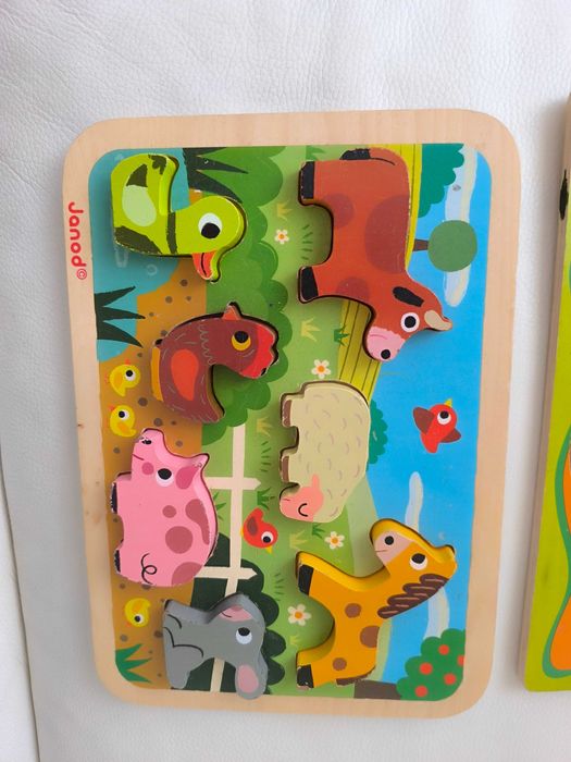 2 komplety puzzli drewnianych, klocki, zwierzęta i warzywa