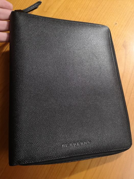 Burberry. Чехол для Ipad. Италия