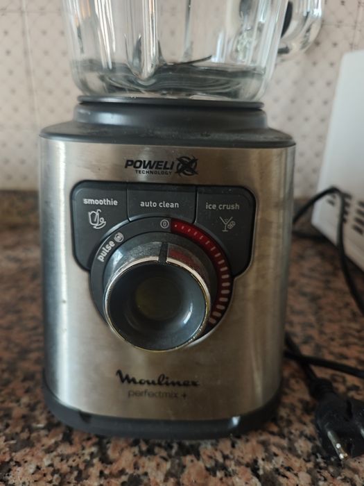 Liquidificadora semi nova