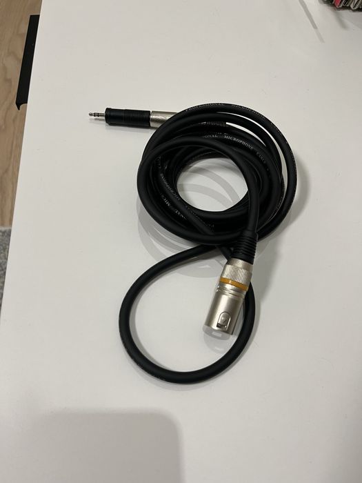 Мікрофонний кабель RockCable RCL30383 D6F BA Black (3м) + mini Jack