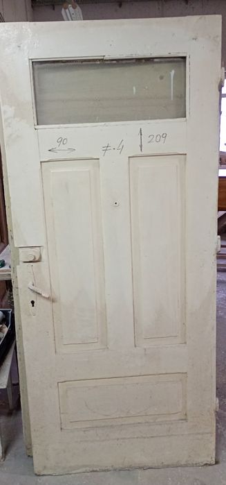 Stare drewniane drzwi