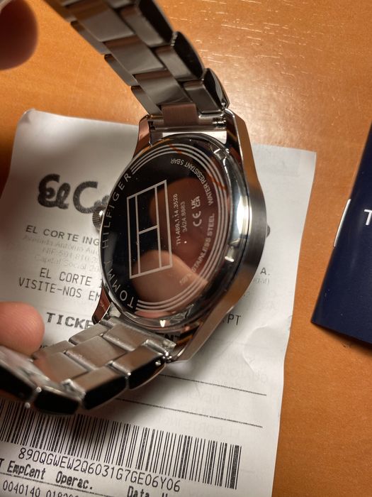 Relógio Tommy Hilfiger Novo - Com Recibo e Caixa