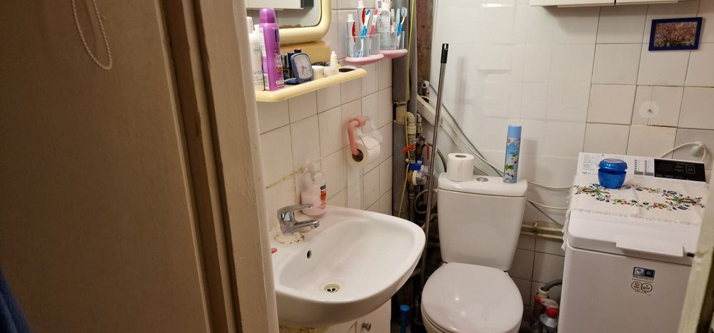 Niedrogi pokój do wynajęcia dla Kobiety