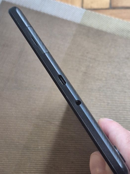 TCL  Tab  10L (8491x)
