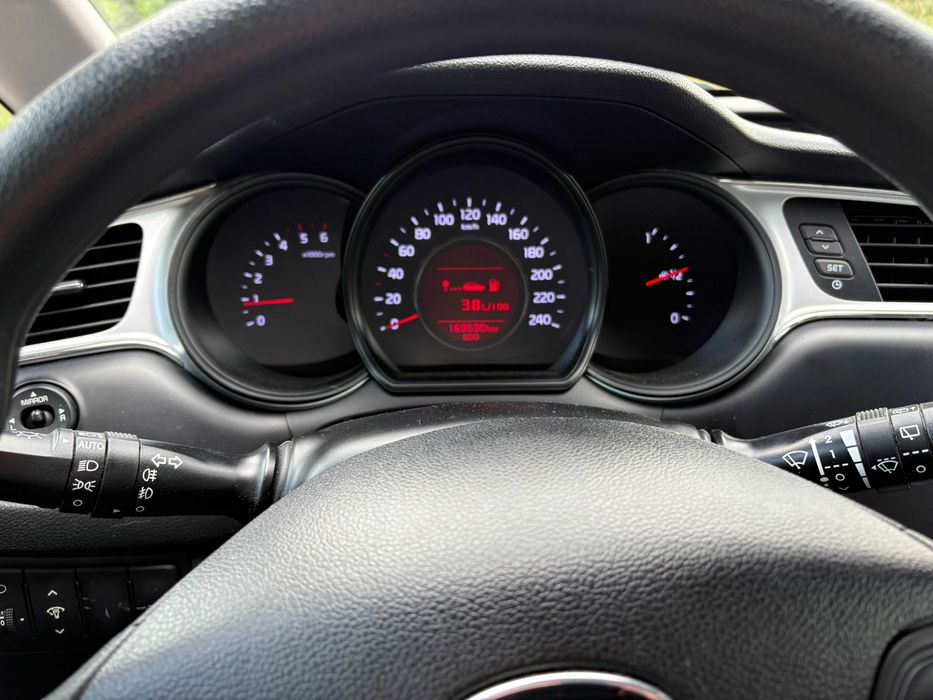 Kia Ceed  1.4 CRDI