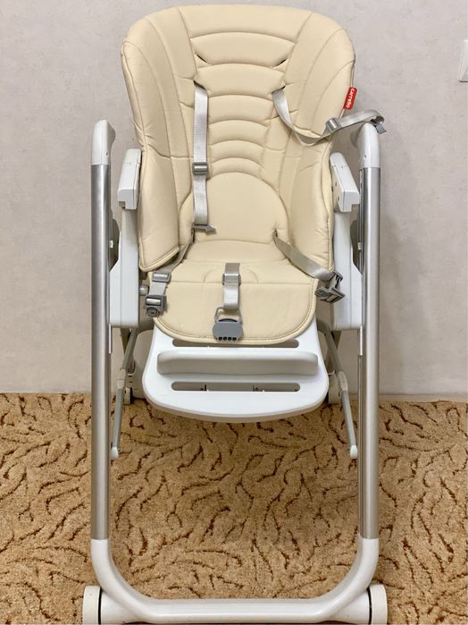 дитячий  стільчик для годування Carrello Concord