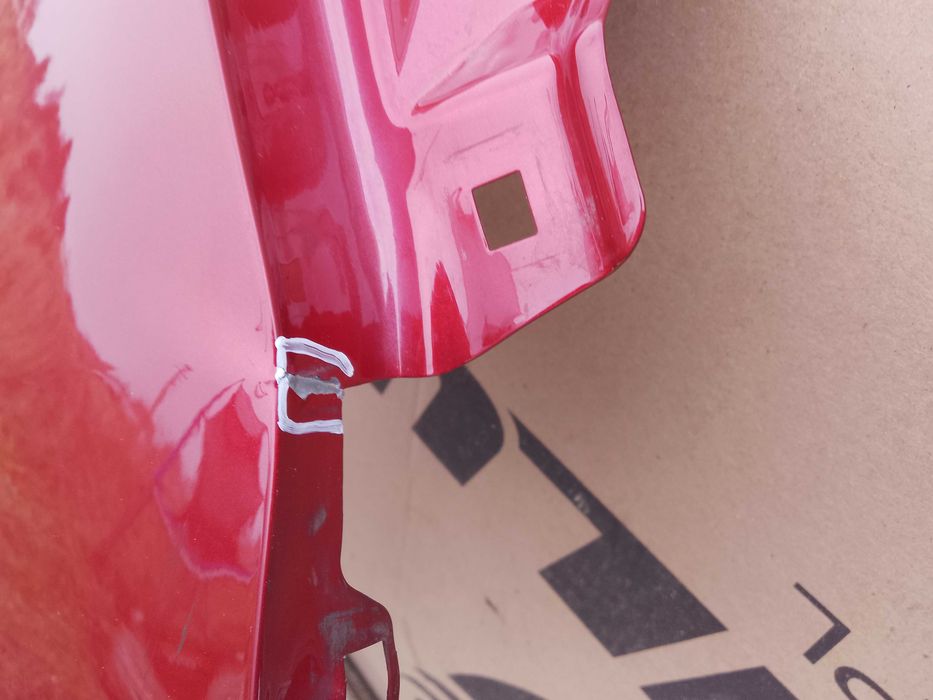 błotnik prawy NISSAN LEAF II oryginalny