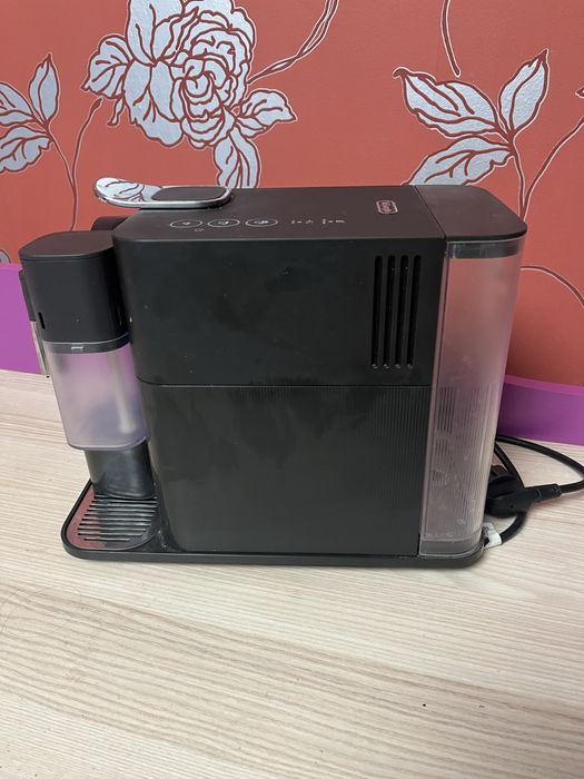 Ekspres DeLonghi Nespresso