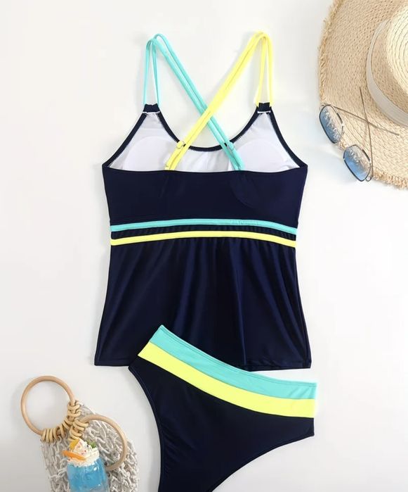 Продам купальник