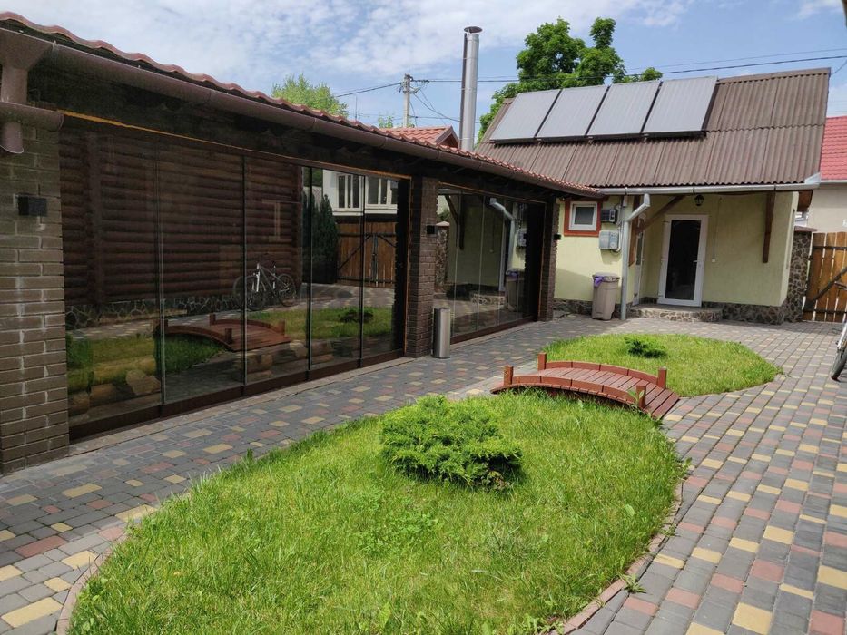 Проживання в дерев'яному будинку.