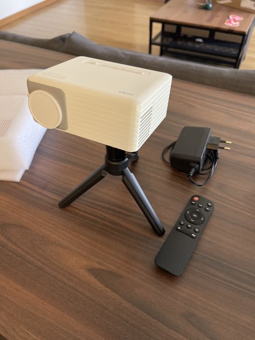 Vendo projector