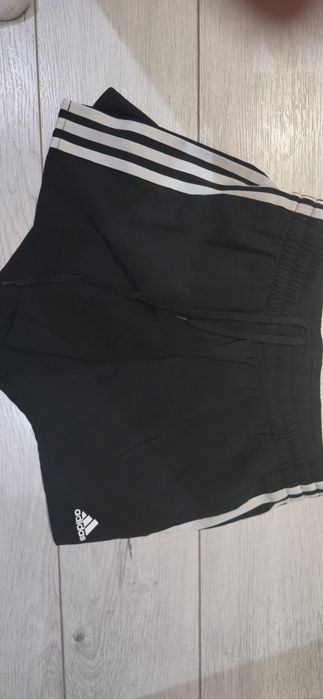 Spodenki Adidas XS