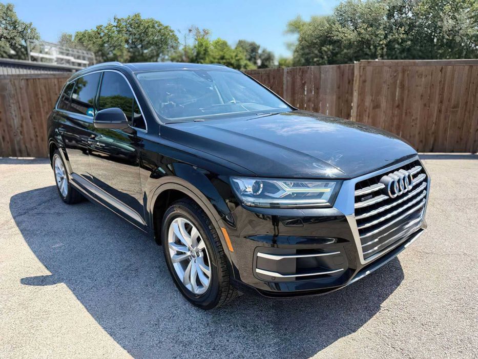 Audi Q7 quattro Premium Plus      2018