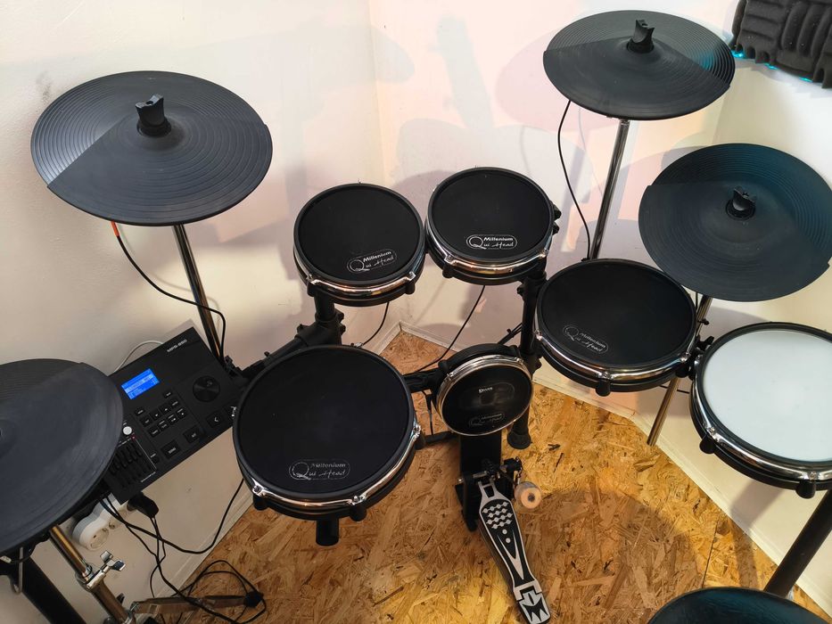 Bateria eletrônica MPS850