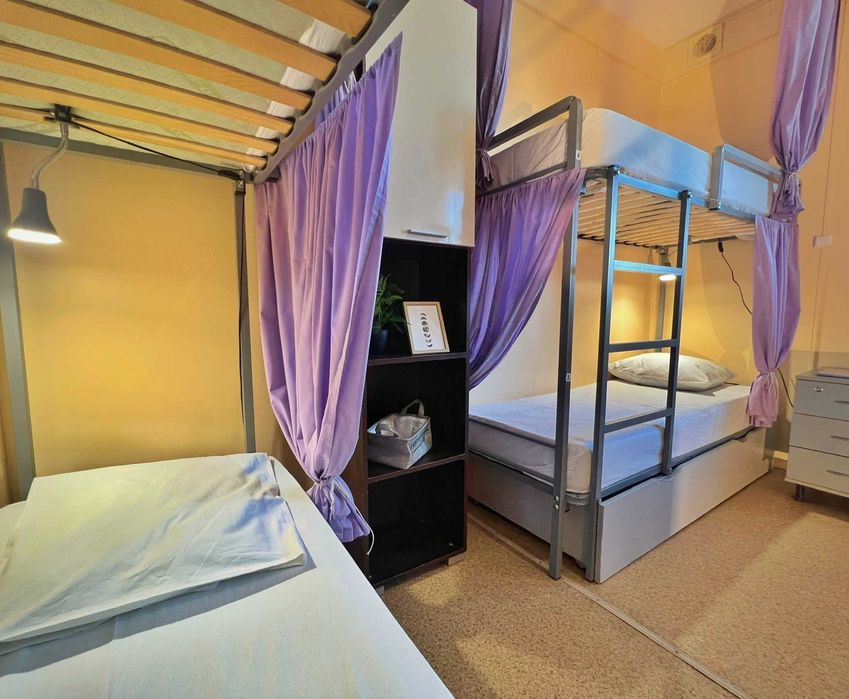 Хостел! 10хв м.Либідська. Нас не лякають відключення світла!!!