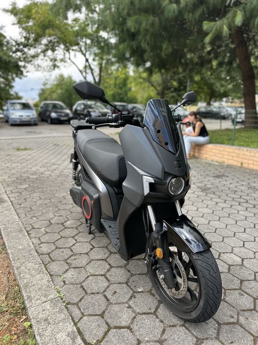 Seat Mó 125 e-scooter