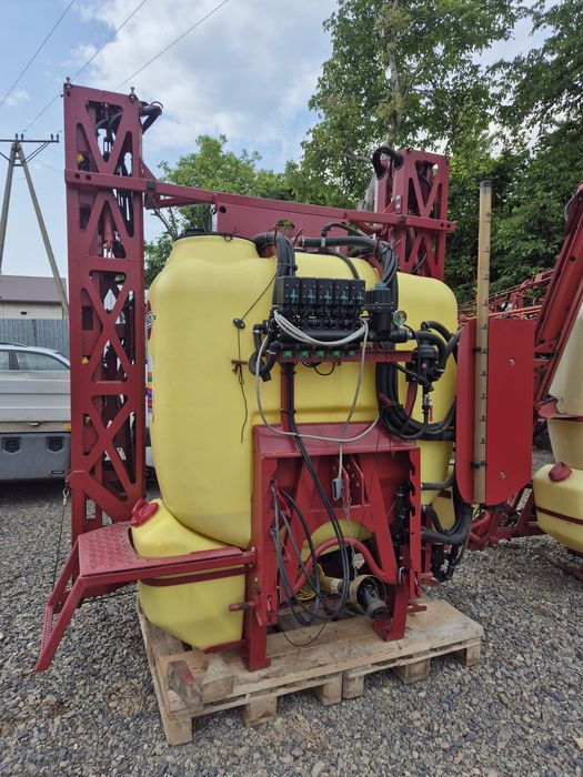 Opryskiwacz zawieszany Hardi Master