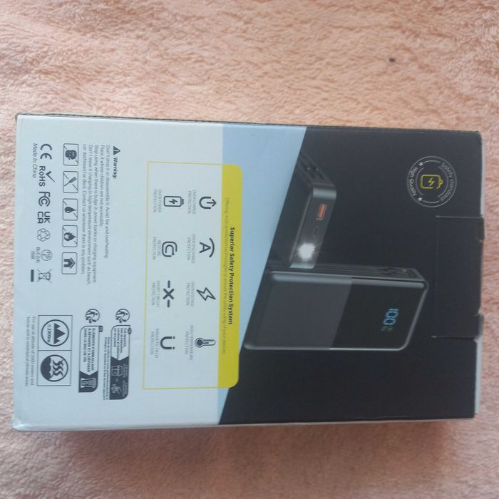 Повербанк 40000 mAh PD30W