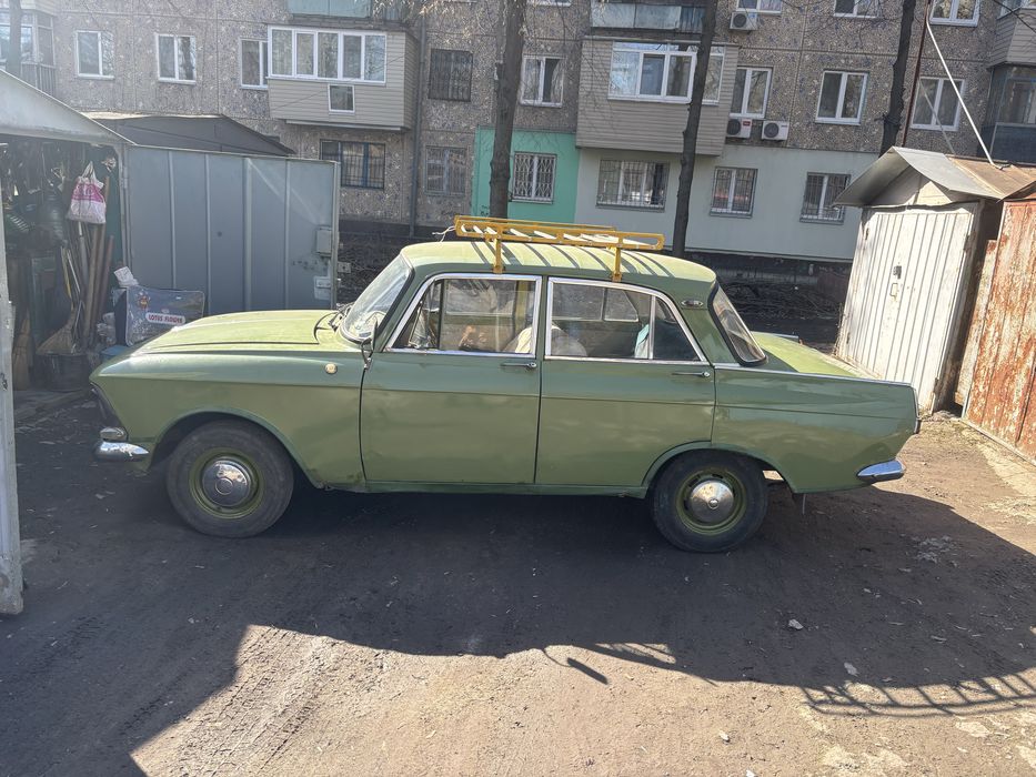 Автомобиль Москвич ИЖ 412