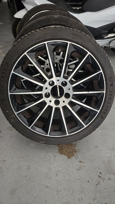 Jantes 18 mercedes com pneus