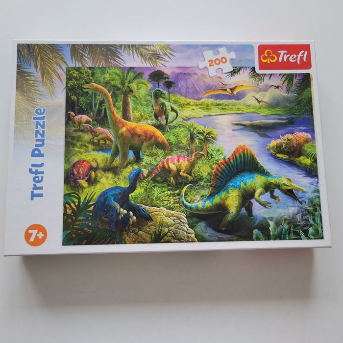 Продам Trefl Пазли (Тачки, супергерої, динозаври)