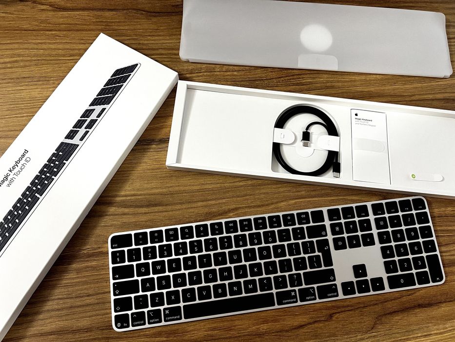 Apple Magic Keyboard USB-C Touch ID Black (2024) Idealny Stan, Paragon