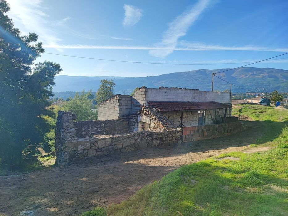 Terreno para construção - Ponte, Mouçós (Vila Real)