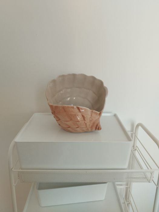 Vaso Concha Rosa – Estilo Mid Century