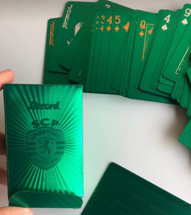 Baralhos de cartas do Benfica e Sporting