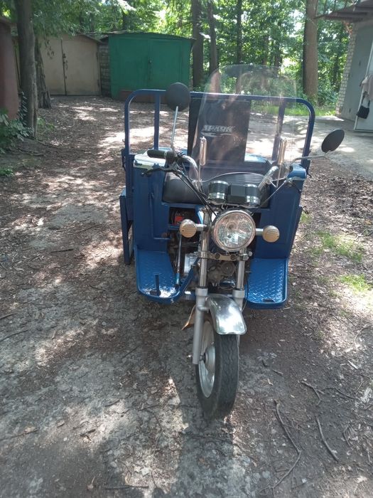 Продам Трицикл Спарк 200 (Spark 200)