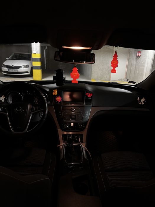 Opel insignia 2010r.