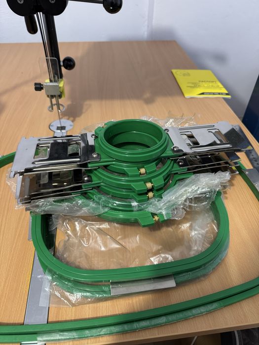 Вышивальна машина Velles VE19C-TS ідеальний стан