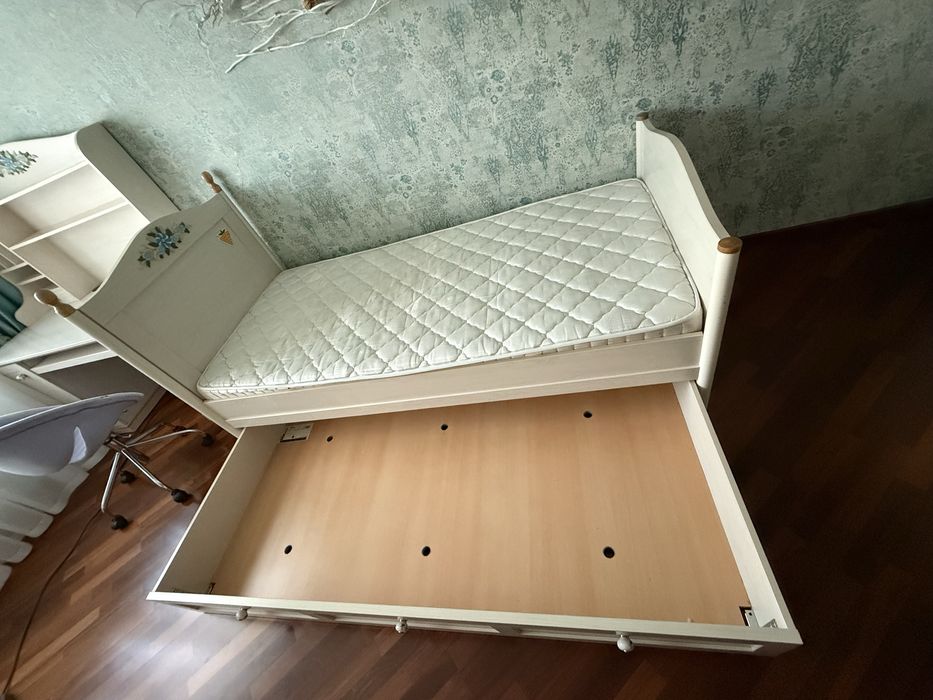 Преміум комплект меблів Cilek Flora