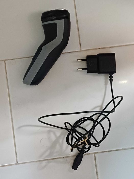 máquina de barbear rotativa + carregador