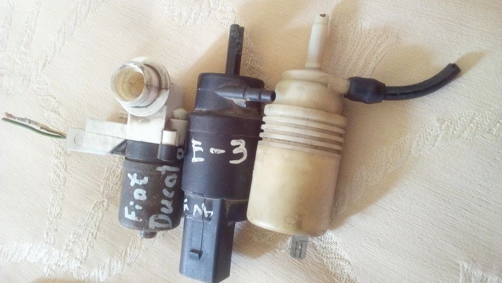 Водяной насос ІVECO 50415670 Водяная помпа, megan 1.9 td б/ у, но в от