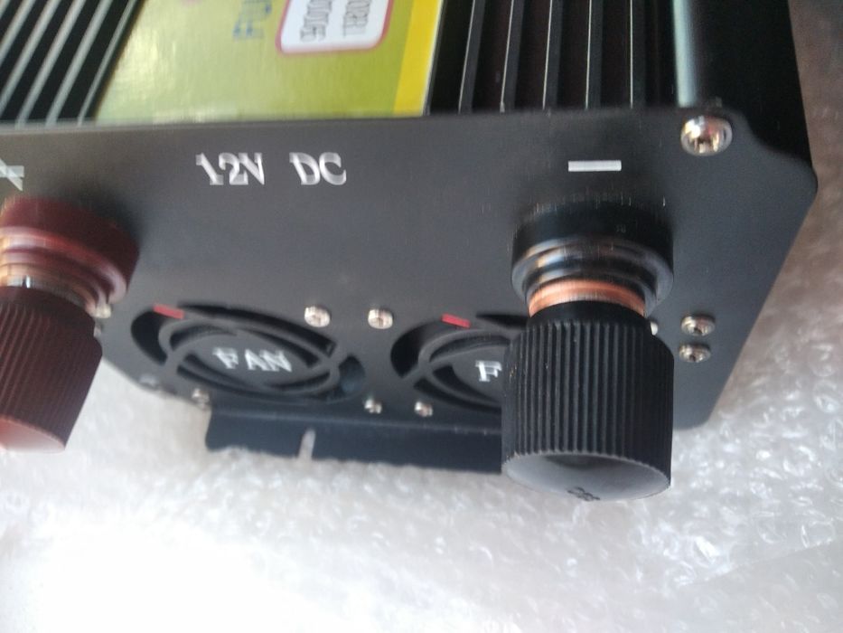 Инвертор 9000/18000 ват