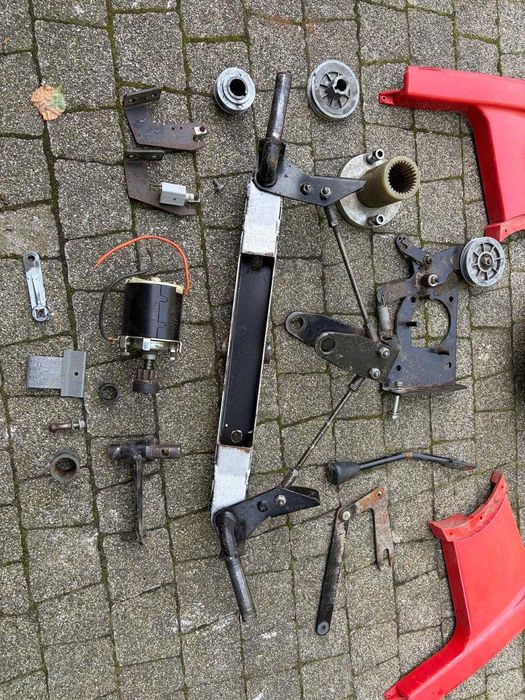 Obudowa przód Wolf Garten Scooter SV4 części