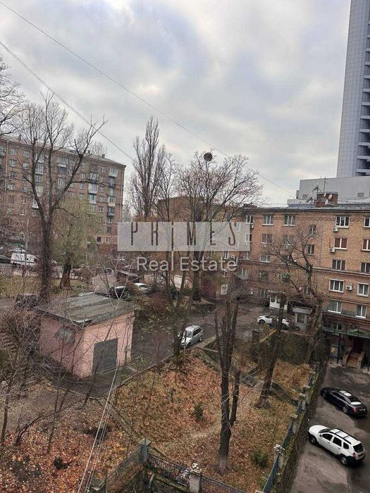 Продаж 3к квартири, вул. Мечнікова 6, Кловська