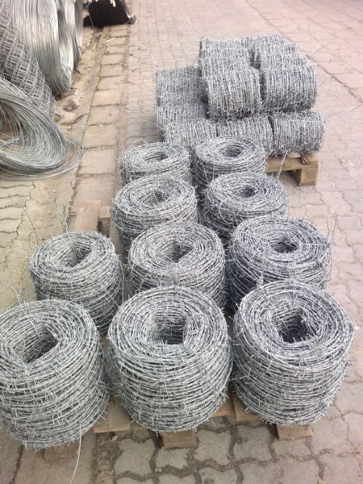 drut kolczasty(200 mb ) producent
