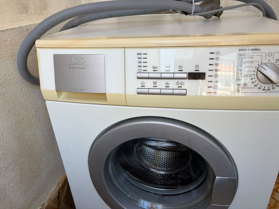 Máquina de Lavar Roupa AEG Electrolux Lavamat 70810 – 5 kg – 1000 rpm – Excelente Funcionamento