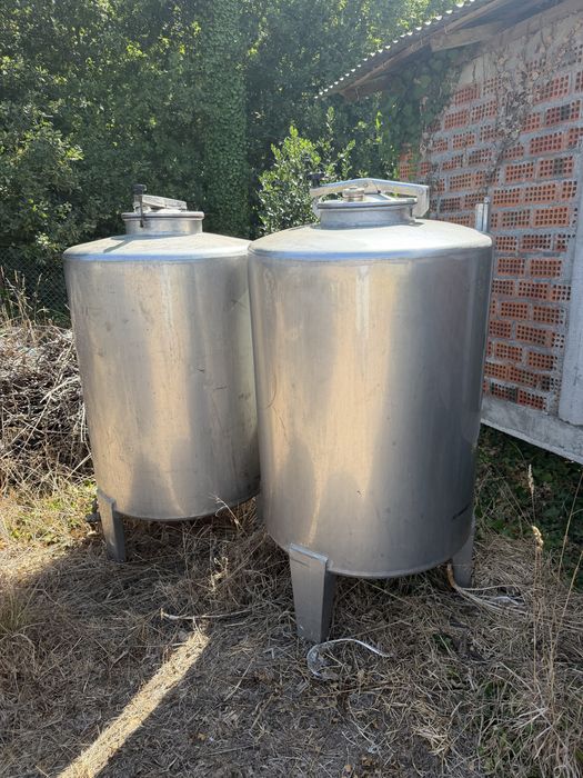 Vendo cubas inox usadas 500l inox 316l