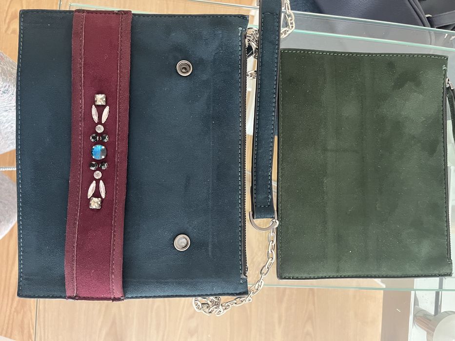 Clutch com pedras em 2 tons de verde