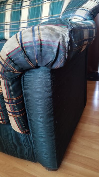 Sofá cama estampado verde bege