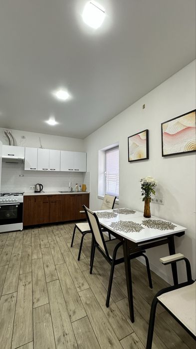 Продаж  будинку з капітальним ремонтом