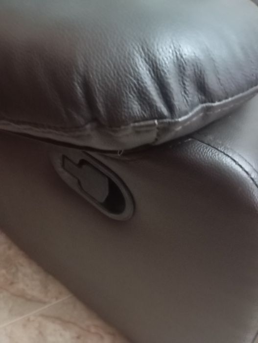 Sofá em pele sintética relax