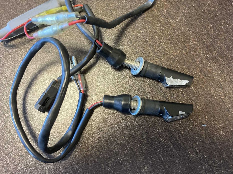 Piscas Led Rizoma FR120B