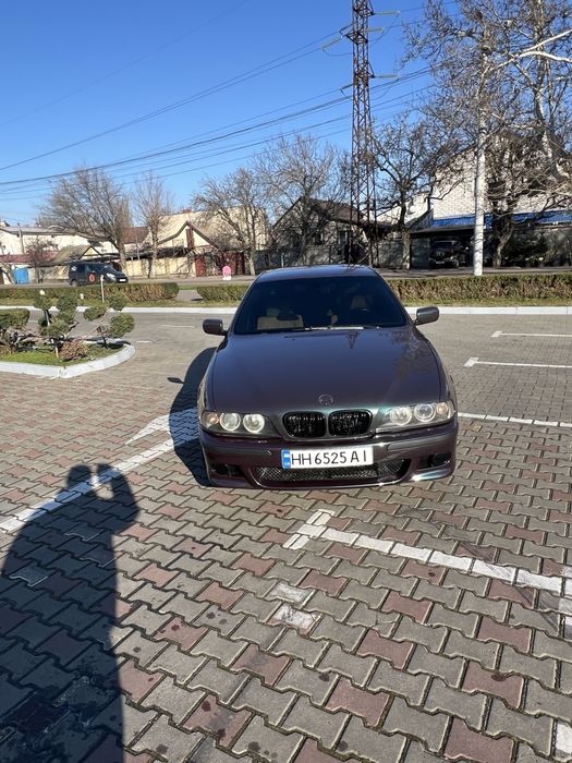 Продам БМВ Е39 2.5 Д